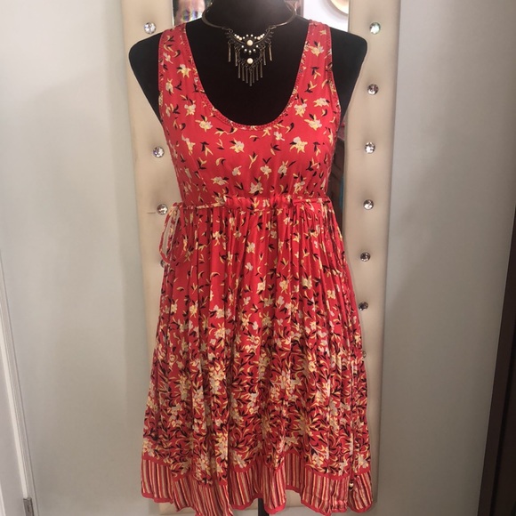 Angie Dresses & Skirts - Angie Floral Dress